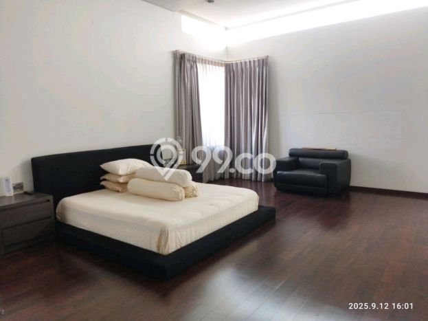 Rumah Luxury Modern Tanpa Renovasi di Setra Indah Bandung Rumah Luxury Modern Tanpa Renovasi di Setra Indah Bandung