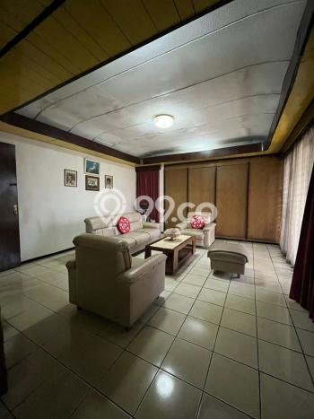 Rumah Nyaman 5 KT di , Bandung - Luas Tanah 426m2m² Rumah Nyaman 5 KT di , Bandung - Luas Tanah 426m2m²