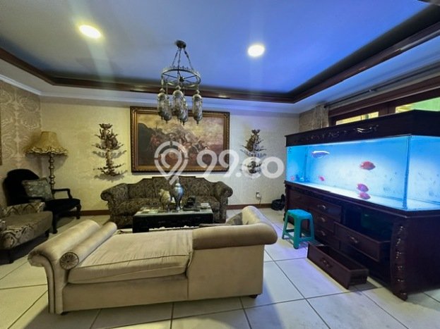Dijual Rumah Luas Megah Dengan View Cantik di Kemang, Jakarta Selatan Dijual Rumah Luas Megah Dengan View Cantik di Kemang, Jakarta Selatan