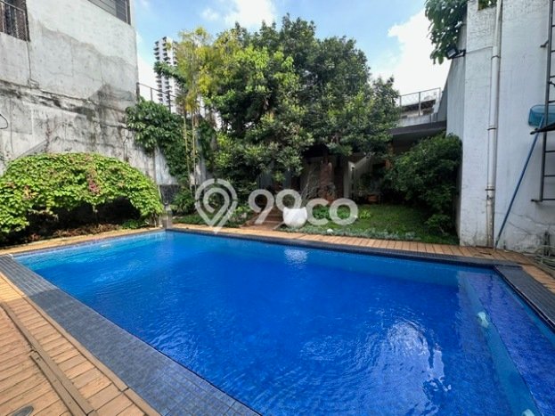 Dijual Rumah Luas Megah Dengan View Cantik di Kemang, Jakarta Selatan Dijual Rumah Luas Megah Dengan View Cantik di Kemang, Jakarta Selatan