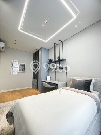 Ready to Use! Premium House LT 140m2 Desain Modern di Pondok Indah Ready to Use! Premium House LT 140m2 Desain Modern di Pondok Indah