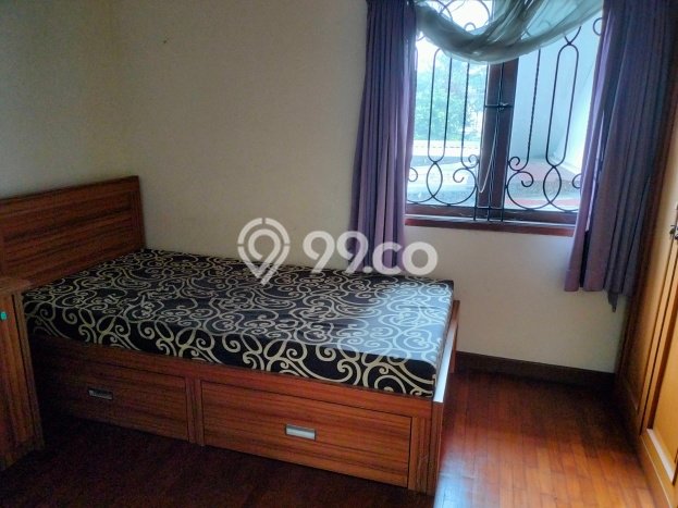 Rumah Luas Kalibata Ada 15 Kamar Kost²an Full Furnished Semua Kamar Mandi Dalam Rumah Luas Kalibata Ada 15 Kamar Kost²an Full Furnished Semua Kamar Mandi Dalam