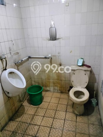 Ruko Gandeng Strategis di Jalan Fatmawati Ruko Gandeng Strategis di Jalan Fatmawati