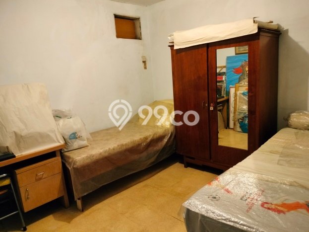 Rumah Hoek Luas Di Kawasan Strategis Tomang Rumah Hoek Luas Di Kawasan Strategis Tomang