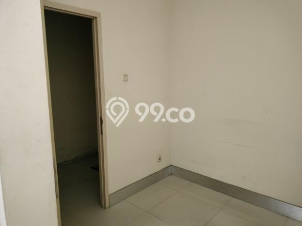 Ruko 4 Lantai Di Jalan Raya Tanah Abang Cocok Untuk Bank, Kantor Atau Tempat Usaha Lain Ruko 4 Lantai Di Jalan Raya Tanah Abang Cocok Untuk Bank, Kantor Atau Tempat Usaha Lain