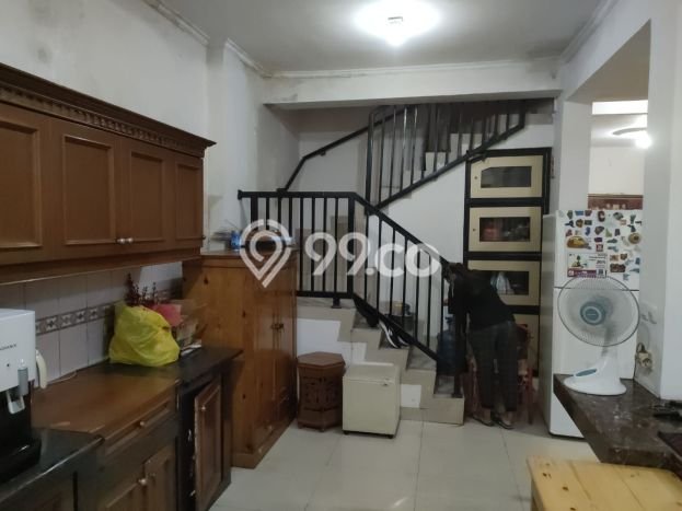 Rumah Murah Di Bawah Njop 2 Lantai Semi Furnished Posisi Di Depan Sport Centre Teletak Di Perumahan Taman Semanan Indah Kalideres Cengkareng Rumah Murah Di Bawah Njop 2 Lantai Semi Furnished Posisi Di Depan Sport Centre Teletak Di Perumahan Taman Semanan Indah Kalideres Cengkareng