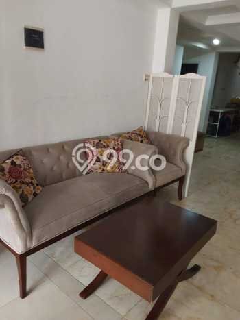 Rumah Luas Asri 4 KT Siap Huni di Bintaro Tangerang Selatan Rumah Luas Asri 4 KT Siap Huni di Bintaro Tangerang Selatan