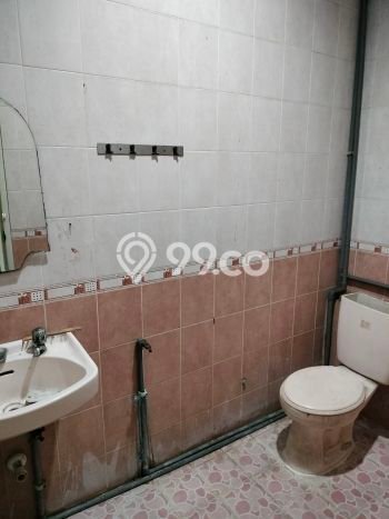 Rumah 4 Lantai Sudah Shm Terletak Di Komplek Perumahan Arwana Jembatan Dua Rumah 4 Lantai Sudah Shm Terletak Di Komplek Perumahan Arwana Jembatan Dua