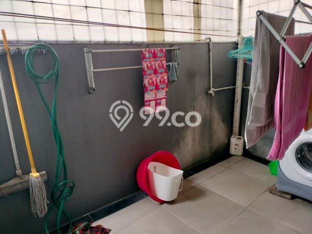 Rumah Luxury Modern Siap Huni di Puri Indah Jakarta Barat Rumah Luxury Modern Siap Huni di Puri Indah Jakarta Barat