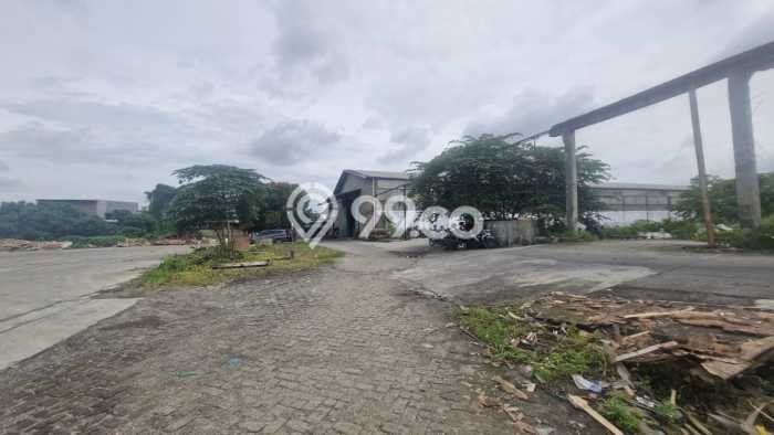 Pabrik 4.8 Hectar Ada 2 Bangunan Gudang bisa Akses Container Lokasi Strategis di M.toha Tangerang Pabrik 4.8 Hectar Ada 2 Bangunan Gudang bisa Akses Container Lokasi Strategis di M.toha Tangerang