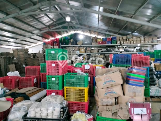 Unit Gudang Dijual di Jakarta Barat LT 1345m2 & LB 1800m2 Unit Gudang Dijual di Jakarta Barat LT 1345m2 & LB 1800m2