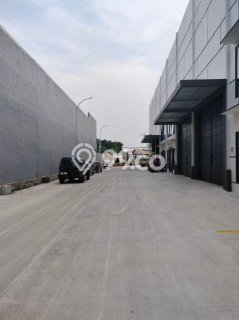 Gudang Ada Kantor 2 Lantai Bebas Banjir Sekuriti 24 Jam Lokasi Strategis Teletak Di Jalan Raya Daan Mogot Tangerang Gudang Ada Kantor 2 Lantai Bebas Banjir Sekuriti 24 Jam Lokasi Strategis Teletak Di Jalan Raya Daan Mogot Tangerang