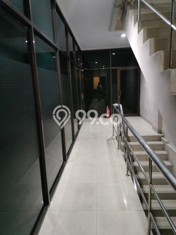 Ruko Gandeng 5 Plong 5 Lantai Full Letak Di Hook Ada Lift Barang Lokasi Strategis Di Jembatan Dua Ruko Gandeng 5 Plong 5 Lantai Full Letak Di Hook Ada Lift Barang Lokasi Strategis Di Jembatan Dua