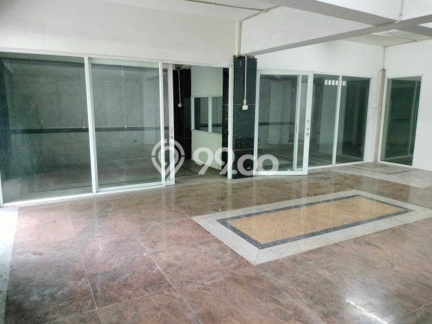 Ruko Lebar 11 Sudah Rapi Direnovasi Cocok Untuk Kantor, Tempat Usaha, Gudang Lokasi Strategis Hadap Jalan Raya Terletak Di Kawasan Bisnis Pasar Pagi Dekat Asemka Ruko Lebar 11 Sudah Rapi Direnovasi Cocok Untuk Kantor, Tempat Usaha, Gudang Lokasi Strategis Hadap Jalan Raya Terletak Di Kawasan Bisnis Pasar Pagi Dekat Asemka
