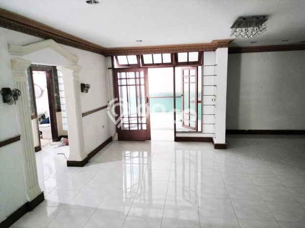Rumah Luas Dan Nyaman 2 Lantai 10x20 Sudah Shm Terletak Di Komplek Perumahan Muara Karang Rumah Luas Dan Nyaman 2 Lantai 10x20 Sudah Shm Terletak Di Komplek Perumahan Muara Karang
