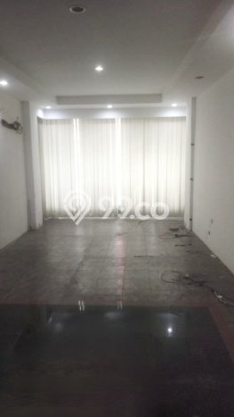 Untuk Dijual! Ruko di Pinangsia Jakarta Barat LT 71m2 / LB 235m2 Kawasan Bisnis Untuk Dijual! Ruko di Pinangsia Jakarta Barat LT 71m2 / LB 235m2 Kawasan Bisnis
