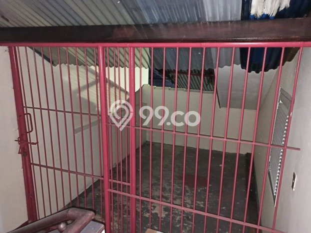 Rumah Luas Dan Rapi Terletak Di Perumahan Yang Tenang Dan Nyaman Di Tomang Jakarta Barat Rumah Luas Dan Rapi Terletak Di Perumahan Yang Tenang Dan Nyaman Di Tomang Jakarta Barat