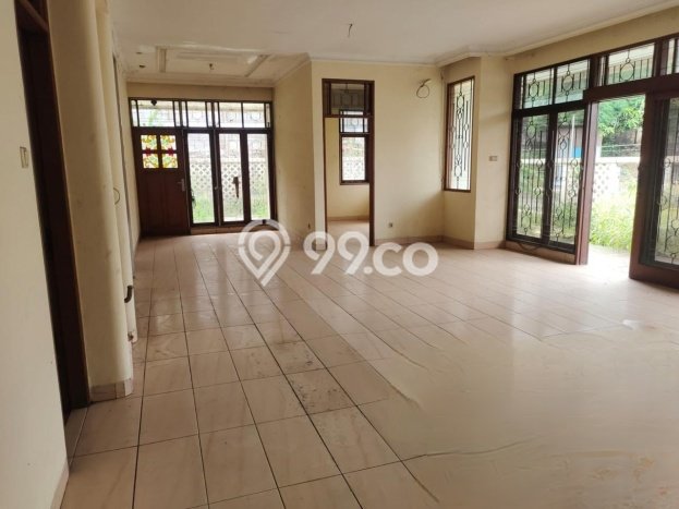 Rumah Murah di Bawah NJOP Sudah SHM Terletak di Kebon Jeruk Intercon Jakarta Barat Rumah Murah di Bawah NJOP Sudah SHM Terletak di Kebon Jeruk Intercon Jakarta Barat