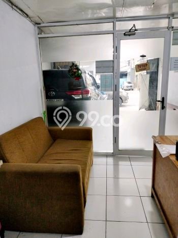 Ruko Strategis Cocok Untuk Usaha, Tempat Tinggal, Kantor, Gudang, Akses Container Terletak Di Jalan Utama Jelambar Ruko Strategis Cocok Untuk Usaha, Tempat Tinggal, Kantor, Gudang, Akses Container Terletak Di Jalan Utama Jelambar