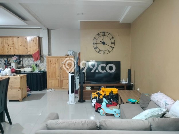 Rumah Luxury Modern Siap Huni di Puri Indah Jakarta Barat Rumah Luxury Modern Siap Huni di Puri Indah Jakarta Barat
