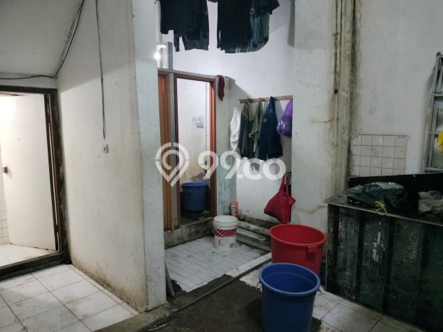 Ruko Bagus Dijual LB 231m2 Lokasi Strategis Jakarta Barat Area Cocok untuk Bisnis Ruko Bagus Dijual LB 231m2 Lokasi Strategis Jakarta Barat Area Cocok untuk Bisnis