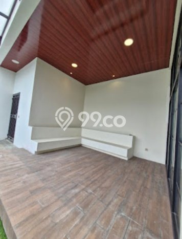Rumah Mewah Brand New Bentuk Ngantong Ada Multi Function Room Lokasi Strategis Di Jalan Besar Tomang Rumah Mewah Brand New Bentuk Ngantong Ada Multi Function Room Lokasi Strategis Di Jalan Besar Tomang
