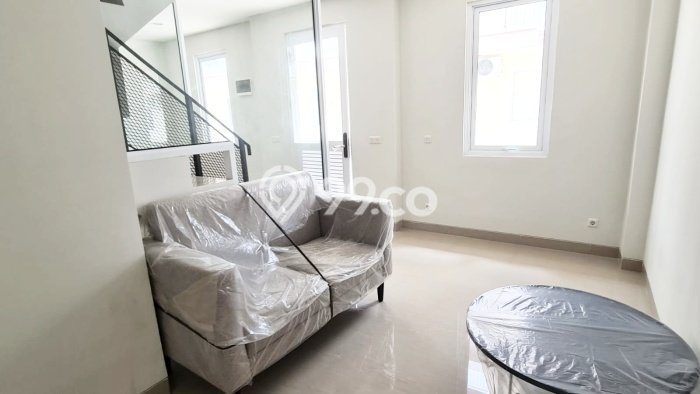 Rumah Minimalis 1 KT di BSD Tangerang Full Furnished Rumah Minimalis 1 KT di BSD Tangerang Full Furnished