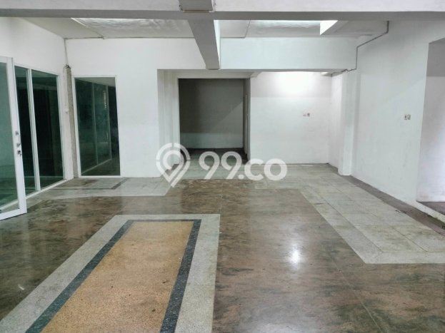 Ruko Lebar 11 Sudah Rapi Direnovasi Cocok Untuk Kantor, Tempat Usaha, Gudang Lokasi Strategis Hadap Jalan Raya Terletak Di Kawasan Bisnis Pasar Pagi Dekat Asemka Ruko Lebar 11 Sudah Rapi Direnovasi Cocok Untuk Kantor, Tempat Usaha, Gudang Lokasi Strategis Hadap Jalan Raya Terletak Di Kawasan Bisnis Pasar Pagi Dekat Asemka