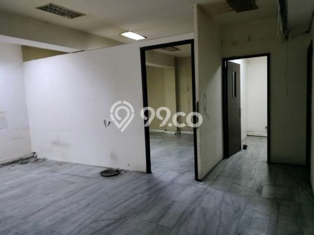 Gedung 3 Lantai Cocok Untuk F&B, Commercial Dan Hospitality Use Terletak Di Kawasan Premium Kemang Gedung 3 Lantai Cocok Untuk F&B, Commercial Dan Hospitality Use Terletak Di Kawasan Premium Kemang