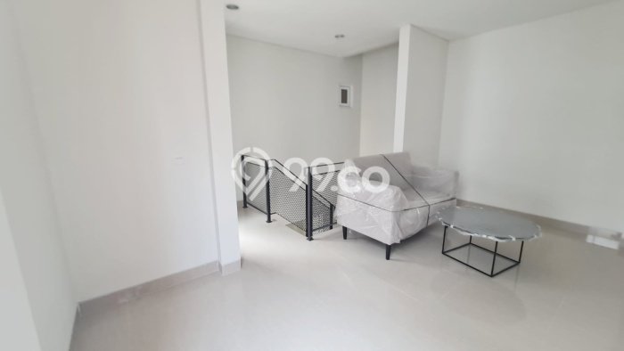 Rumah Minimalis 1 KT di BSD Tangerang Full Furnished Rumah Minimalis 1 KT di BSD Tangerang Full Furnished
