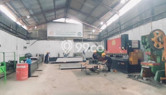 Untuk Dijual! Gudang di Pangeran Jayakarta Jakarta Pusat LT 420m2 / LB 420m2 Kawasan Bisnis Untuk Dijual! Gudang di Pangeran Jayakarta Jakarta Pusat LT 420m2 / LB 420m2 Kawasan Bisnis