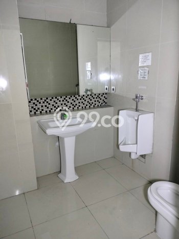 Perkantoran Strategis Private Lift Dan Private Toilet Ada Yg Plong Atau Sekat Parkiran Luas Di Gedung Clover Pluit Perkantoran Strategis Private Lift Dan Private Toilet Ada Yg Plong Atau Sekat Parkiran Luas Di Gedung Clover Pluit