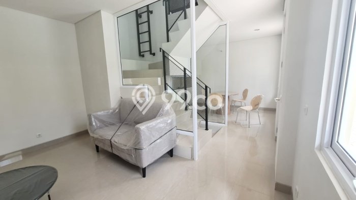 Rumah Minimalis 1 KT di BSD Tangerang Full Furnished Rumah Minimalis 1 KT di BSD Tangerang Full Furnished