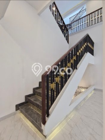 Rumah Mewah Brand New Bentuk Ngantong Ada Multi Function Room Lokasi Strategis Di Jalan Besar Tomang Rumah Mewah Brand New Bentuk Ngantong Ada Multi Function Room Lokasi Strategis Di Jalan Besar Tomang