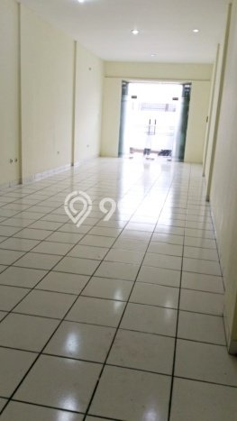 Ruko Dijual di Prime Area Jakarta Barat Luas 192m2 Ruko Dijual di Prime Area Jakarta Barat Luas 192m2