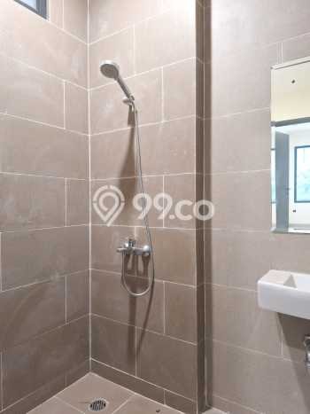 Rumah Elit Modern Tanpa Renovasi di Summarecon Serpong Tangerang Rumah Elit Modern Tanpa Renovasi di Summarecon Serpong Tangerang