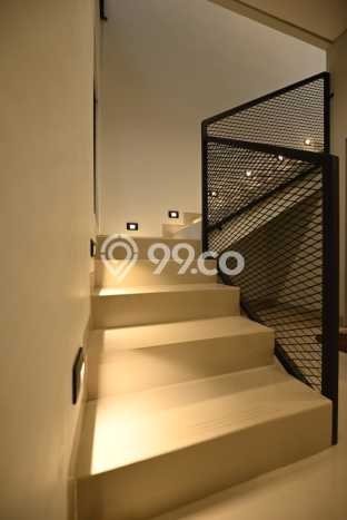 Rumah Baru SHM di Kencana Loka, Tangerang Selatan, Full Furnished Rumah Baru SHM di Kencana Loka, Tangerang Selatan, Full Furnished