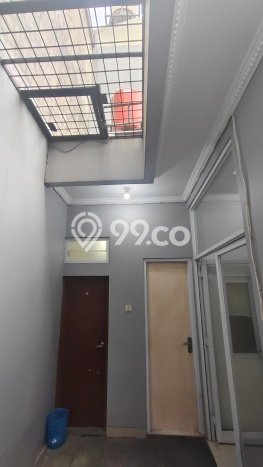 Jual Rumah Modern 2 KT di Gading Serpong, Tangerang Jual Rumah Modern 2 KT di Gading Serpong, Tangerang