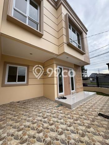 Ready to Use! Luxury House LT 104m2 Desain Modern di Summarecon Serpong Ready to Use! Luxury House LT 104m2 Desain Modern di Summarecon Serpong