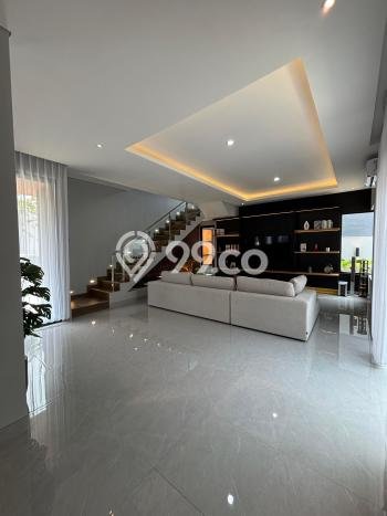 Hot Offer Hunian Premium Ideal dan Luas di BSD, Tangerang Selatan Hot Offer Hunian Premium Ideal dan Luas di BSD, Tangerang Selatan