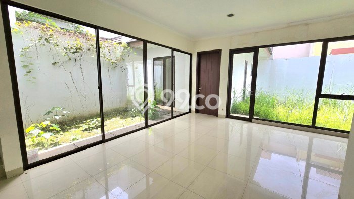 Dijual Rumah Mewah Megah Dengan View Eksklusif di BSD, Tangerang Dijual Rumah Mewah Megah Dengan View Eksklusif di BSD, Tangerang