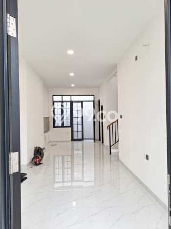 Rumah Luas Asri 3 KT Siap Pakai di BSD Kencana Loka Tangerang Rumah Luas Asri 3 KT Siap Pakai di BSD Kencana Loka Tangerang