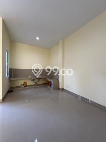 Jual Rumah Bagus Siap Huni LB 250m2 di BSD, Tangerang Selatan Jual Rumah Bagus Siap Huni LB 250m2 di BSD, Tangerang Selatan