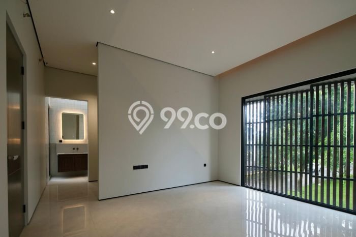 Rumah Elit Modern Tanpa Renovasi di BSD Tangerang Rumah Elit Modern Tanpa Renovasi di BSD Tangerang