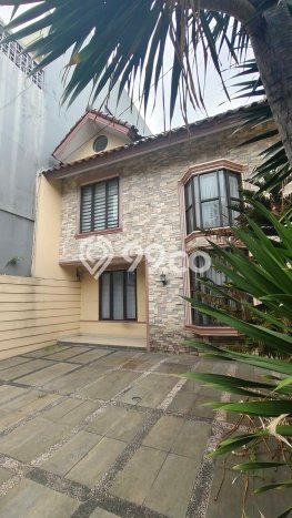 Jual Rumah Modern 2 KT di Gading Serpong, Tangerang Jual Rumah Modern 2 KT di Gading Serpong, Tangerang