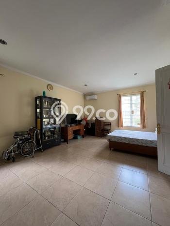 Siap Huni Hunian Elit 4 Kamar di BSD Dekat ke Mana Pun Siap Huni Hunian Elit 4 Kamar di BSD Dekat ke Mana Pun