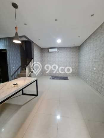 For Sale Hunian Rumah Nyaman 2 KT di BSD City, Tangerang For Sale Hunian Rumah Nyaman 2 KT di BSD City, Tangerang