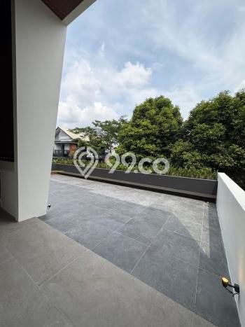 Rumah Luxury Modern Siap Huni di BSD Tangerang Rumah Luxury Modern Siap Huni di BSD Tangerang