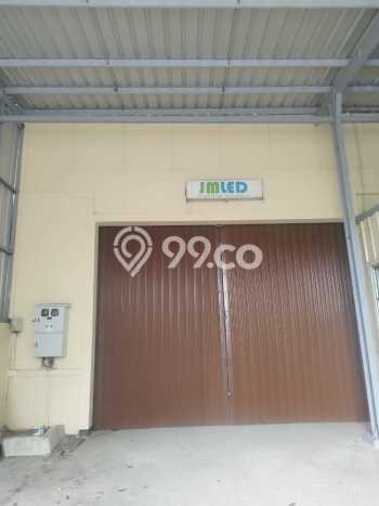 Unit Gudang Disewakan di Jababeka di Area Ramai & Strategis Unit Gudang Disewakan di Jababeka di Area Ramai & Strategis
