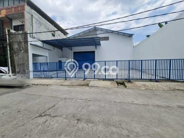 Unit Gudang Disewa Lokasi Kartosuro, Solo Spesifikasi Luas Bangunan 1225m2 Unit Gudang Disewa Lokasi Kartosuro, Solo Spesifikasi Luas Bangunan 1225m2